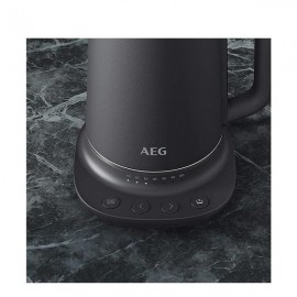 کتری برقی آاگ مدل AEG K7-1-6BP
